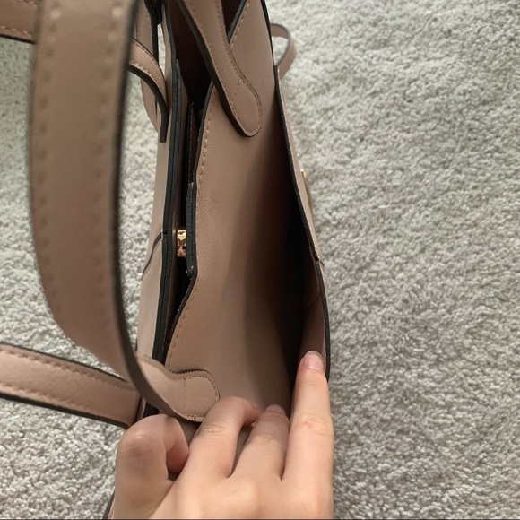 Steve Madden blush tote shoulder and bag inside - Picture 6 of 13